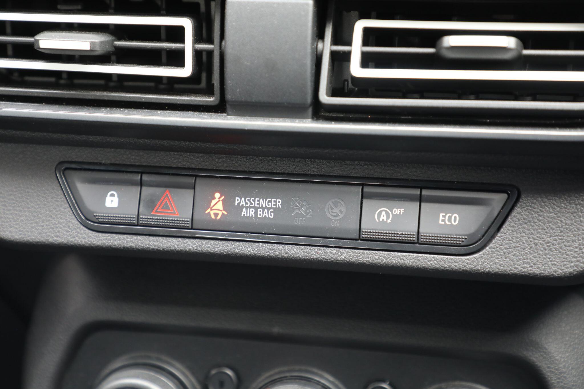 Large vehicle image